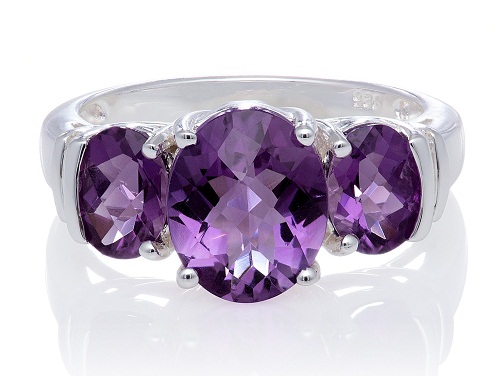 Lilla Topaz Birthstone