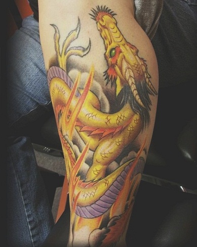Arany sárkány tengerész tetoválás