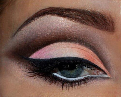 Foxy Eye