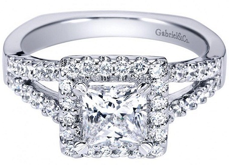 Halo Split Shank Princess Cut forlovelsesring