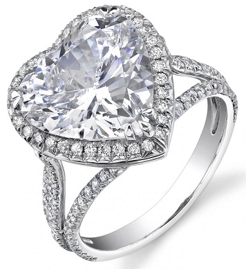 Szív alakú gyémánt gyűrű Pave gyémántokkal