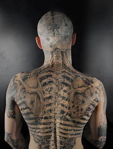 Tilbage skelet tatovering