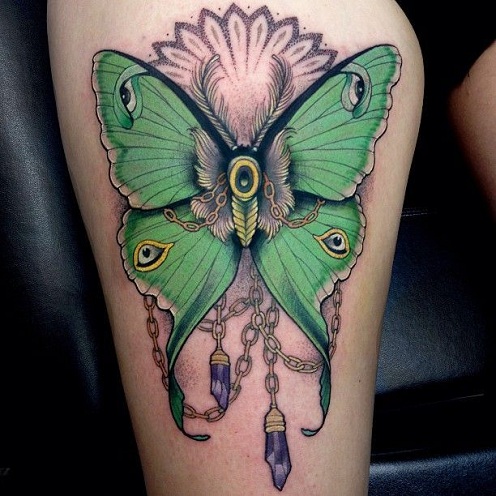 Lenyűgöző moly tetoválás tervezés