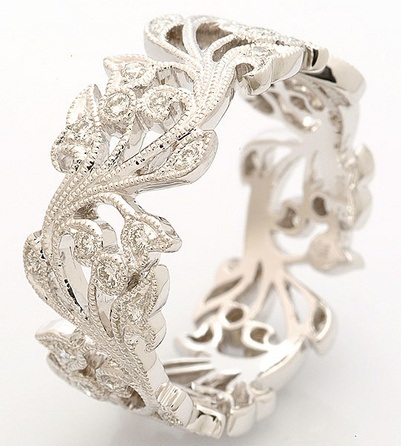 Fehér arany tervező gyűrűk nőknek