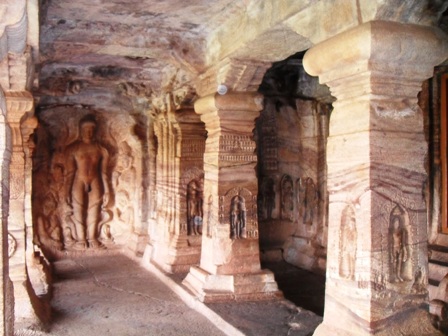 Mahavira -templet - badami -huletempler