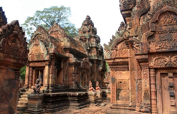 Banteay Srei_Cambodia turisztikai helyek