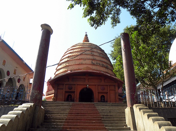 navagraha-tempel-guwahati-turist-steder