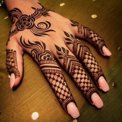 Ruposhi Mehndi designs