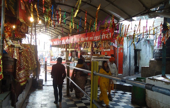 Híres templomok Delhi-Kalkaji templomban