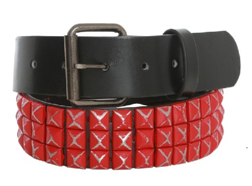 Hot Red Pyramid Studded Belts til kvinder