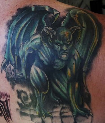 Destruktivt Gargoyle Tattoo Design