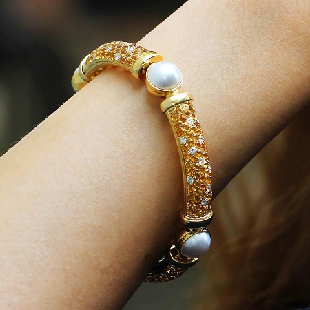 Intens dyb perle armbånd