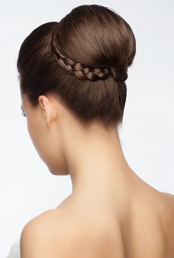 Braidmaids Updo frizurák 9