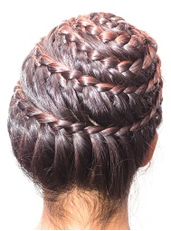 Braidmaids Updo frizurák 5