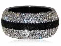 Sort og hvid Crystal Bangle Design