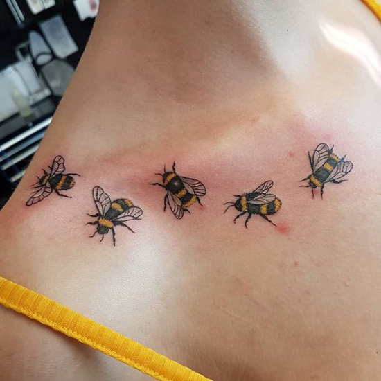 Gyönyörű méh tetoválás minták 6