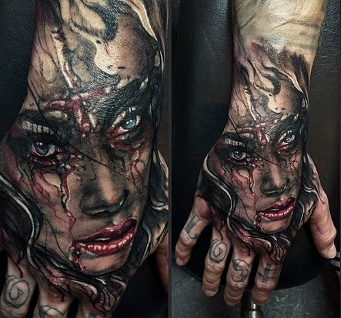 Gory Face makabre tatoveringer