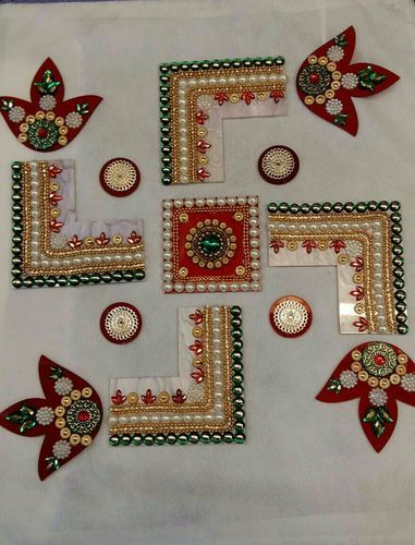 Akril Swastik Rangoli