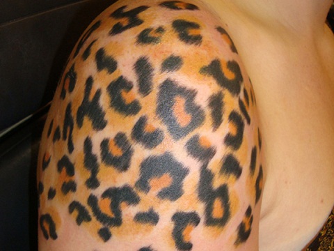Személyre szabott sárga tetoválásminták