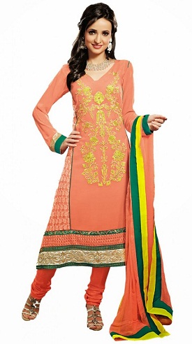 Egyszerű hosszú Salwar Kameez Designs