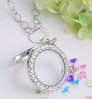 Crystal Locket nyaklánc