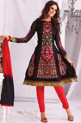 Kort Anarkali med Salwar