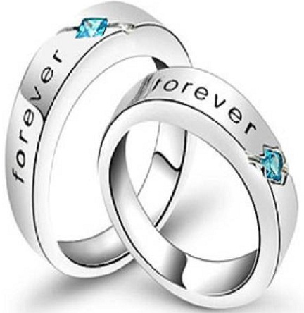 Zafír párok ígéretes gyűrűket