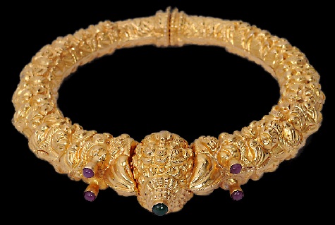 tempel-smykker-armbånd-designs-antik-og-fantastisk-tempel-nakshi-kada