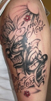 Glad og trist Clown Face Tattoo Design