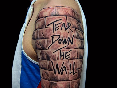 Kőfal munka tetoválás tervezés