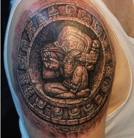 Ősi maja kőmunka tetoválás tervezés