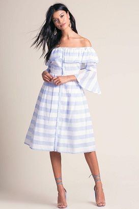 Off Shoulder Fit & amp; Flare kjole