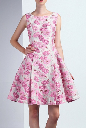 Floral Fit & amp; Flare kjole
