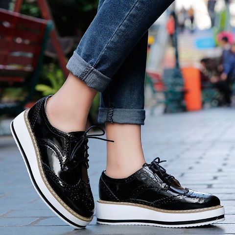 Alkalmi Oxford Brogue cipő