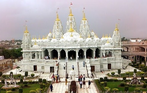 swaminarayan tempel ahmedabad