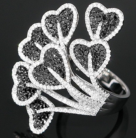 A legújabb tervező szívfátyol gyémántgyűrű