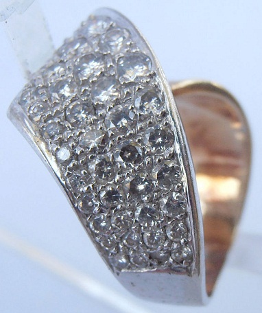 Csavart tervező gyémánt gyűrű