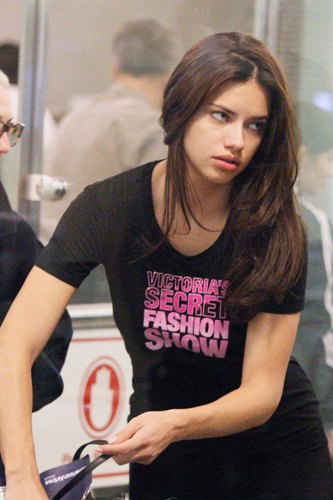 adriana lima uden makeup2