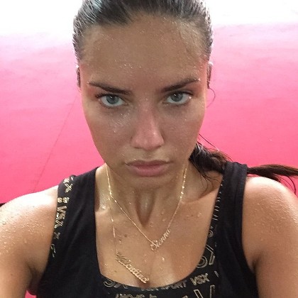 adriana lima uden makeup 6