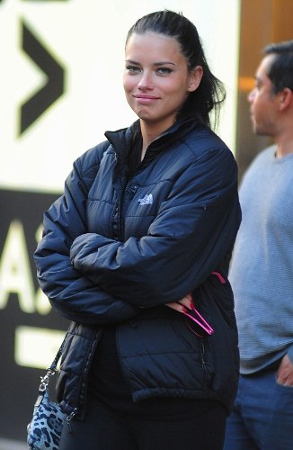 adriana lima uden makeup8