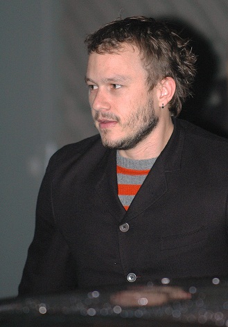 Heath főkönyv smink nélkül 6