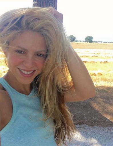 Shakira képei smink nélkül