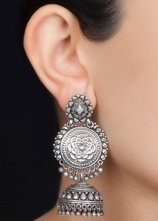 Blomstret Jhumkas i sterlingsølv
