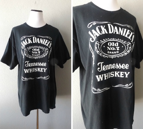Túlméretezett férfi Jack Daniel póló