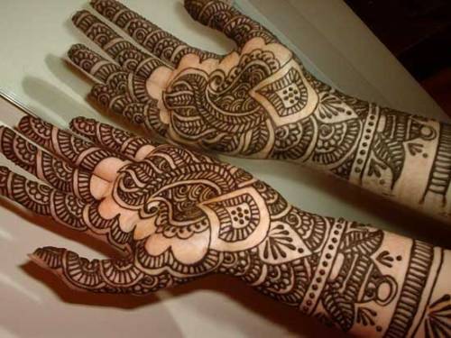 Seema Bridal Mehndi művész Bangalore -ban