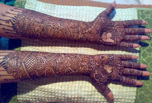 Pushpa Mehndi Designer i Bangalore