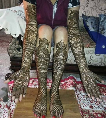 Prem - Berømt Mehndi -kunstner i Bangalore