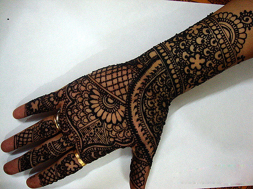 Rajeswari mehndi kunst