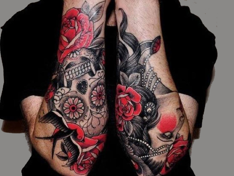 Røde tatoveringsdesigner og ideer