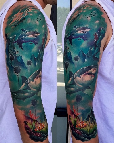 Víz alatti cápa tetoválás